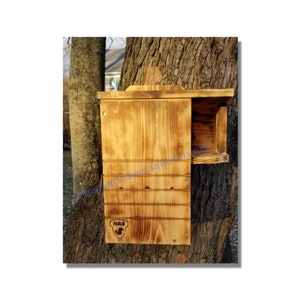 Wildlife Rehab‑Approved Scorched FSC Pine Squirrel Nesting Box with Covered Side Porch