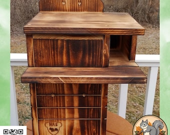 Wildlife Rehab Approved Squirrel Nesting Box with Predator Guard
