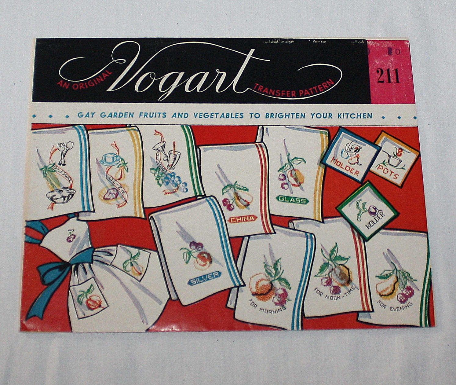 1950s Vogart 211 X-Stitch Garden Fruit Veg Tea Towel Uncut Embroidery Transfer 