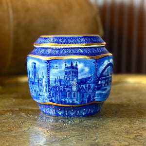 Vintage Ringtons 80th Anniversary Tea Caddy | Jewellery Trinket Pot | Wade Pottery 1987 | Blue & White