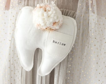 Personalized Tooth Fairy Pillow for Girls, Custom Tooth Holder, Tooth Fairy Bag, Tooth Box, First Lost Tooth, Childhood Keepsake Memory
