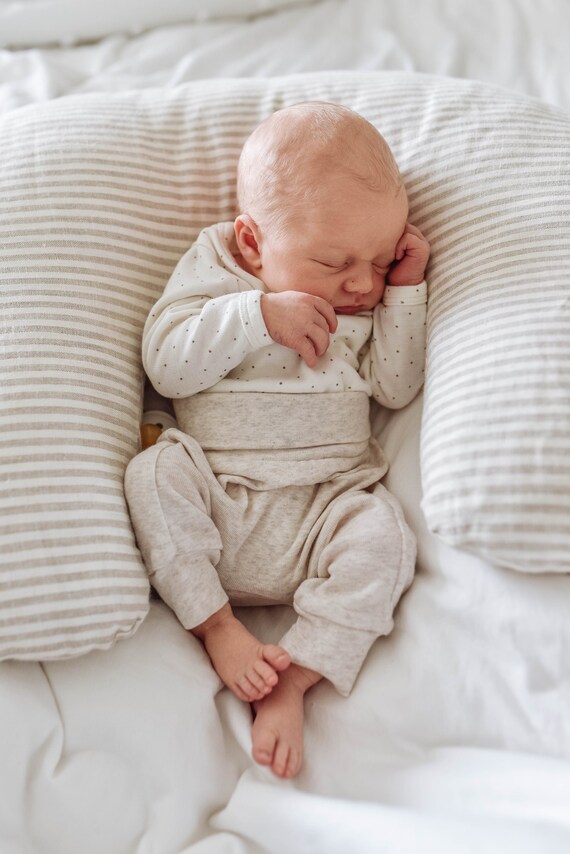 thumbnail image 2 of White Cotton U-Shaped Nursing Pillow Cover - Machine Washable - Baby Mam 2 of 4