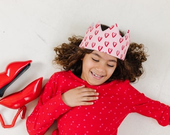 Valentines 1st Birthday Crown, Queen of Hearts Crown, Cake Smash Hat,  Onederland Birthday Hat, Pink and Red Hearts Tiara, Valentine's Day
