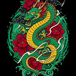 Könnte beinhalten: Eine lebendige Illustration eines grünen Drachen mit gelbem Bauch, scharfen Krallen und roten Akzenten. Der Drache ist umgeben von großen roten Pfingstrosen, grünen Blättern, wirbelnden dunklen Wolken und fließenden Wasserelementen auf schwarzem Grund.