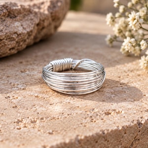 Handgemaakte multi-band draaibare ring van 925 sterling zilver, boho-stijl sieraden met textuur, ambachtelijk vervaardigd