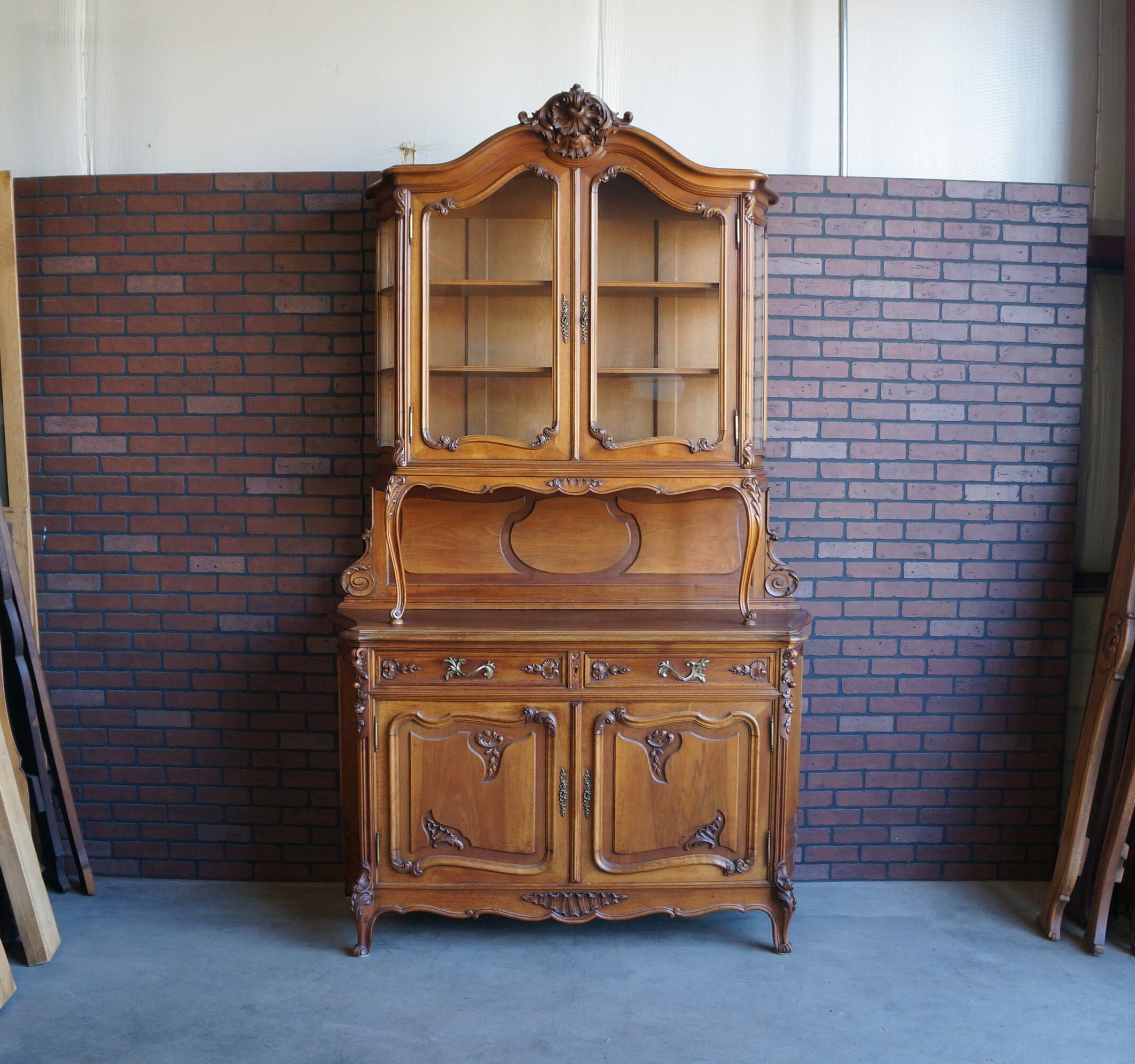 ワンピなど最旬ア！ ~ Cabinet China French Antique French Hutch Provincial スチールラック・メタルラック