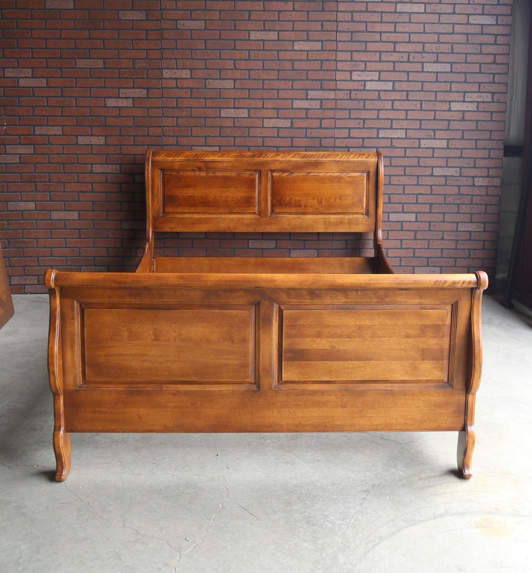 Bedroom Set French Provincial Queen Sleigh Bed Nightstands Etsy