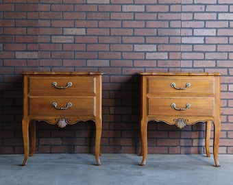 Ethan Allen Country French Nightstands ~ Pair of Night Tables