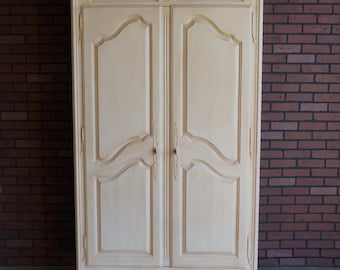 Ethan Allen Country French Armoire ~ Tv Cabinet ~ French Provincial Wardrobe