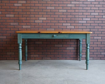 Desk ~ Vintage Table Desk ~  French Farmhouse Writing Desk ~ Country Cottage Desk ~ Farmhouse Pine Table by Ethan Allen