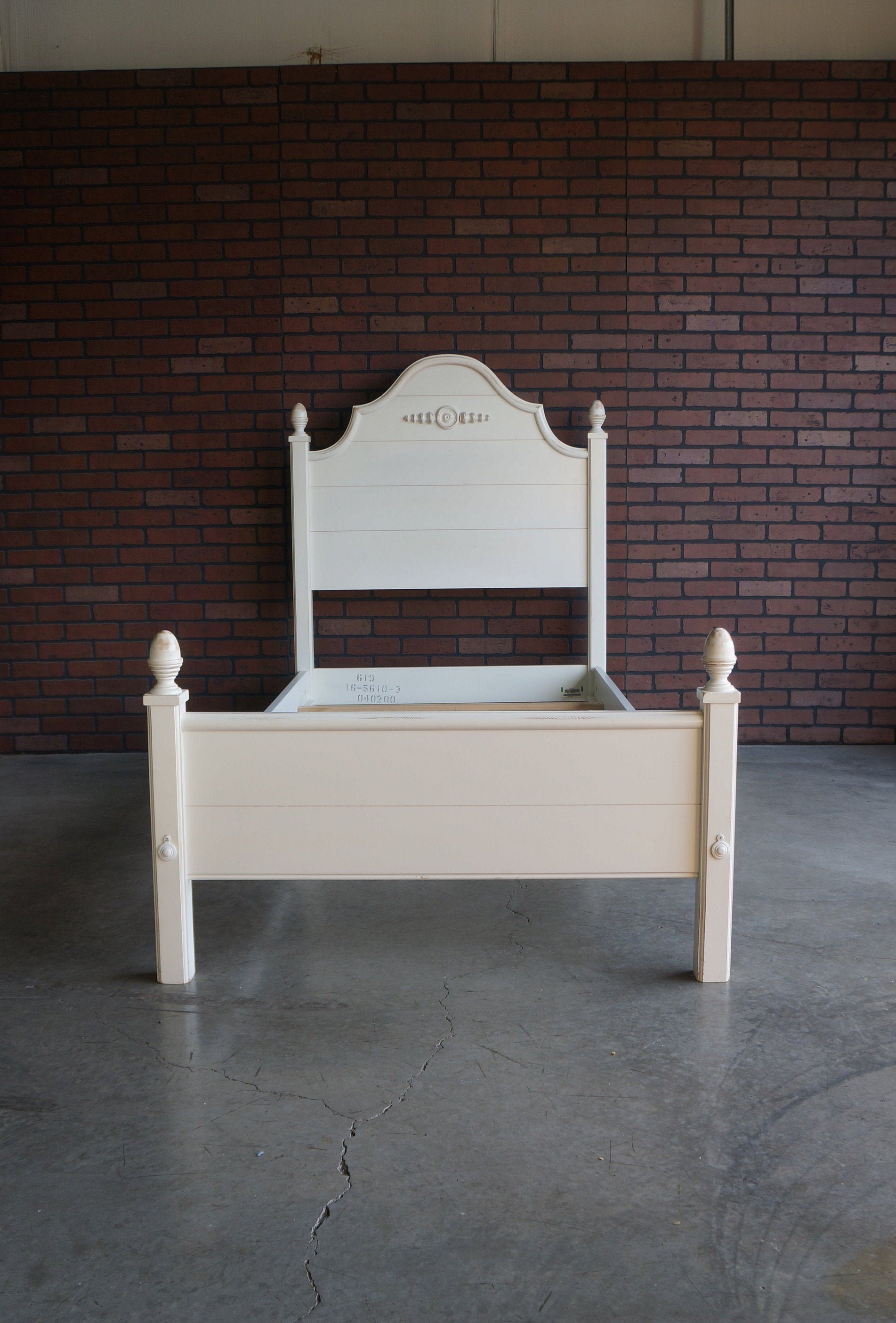 Twin bed farmhouse deals