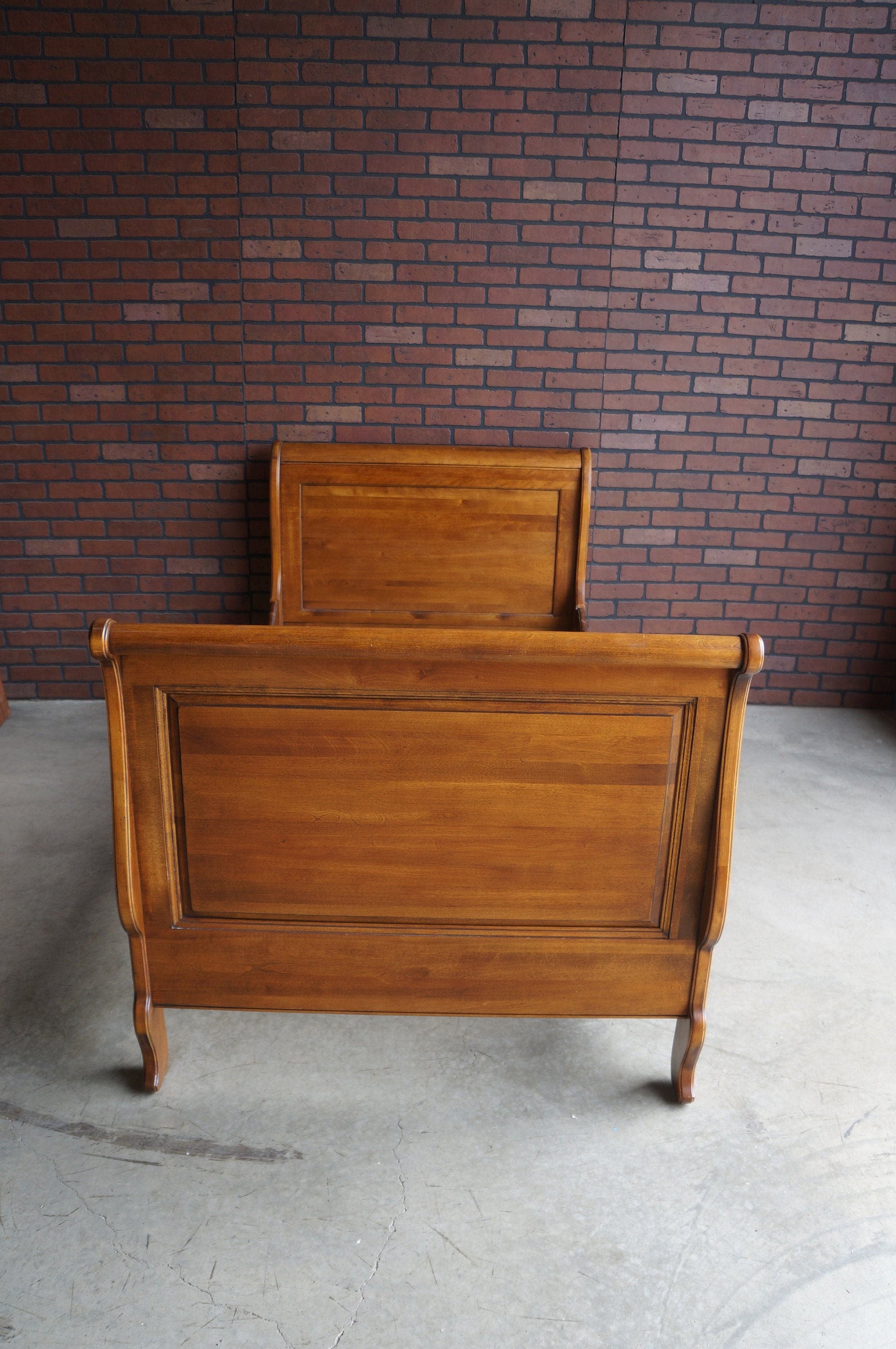 French Provincial Twin Sleigh Bed ~ Twin Bed Frame ~ Daybed ~ Country French Sleigh Bed by Ethan Allen