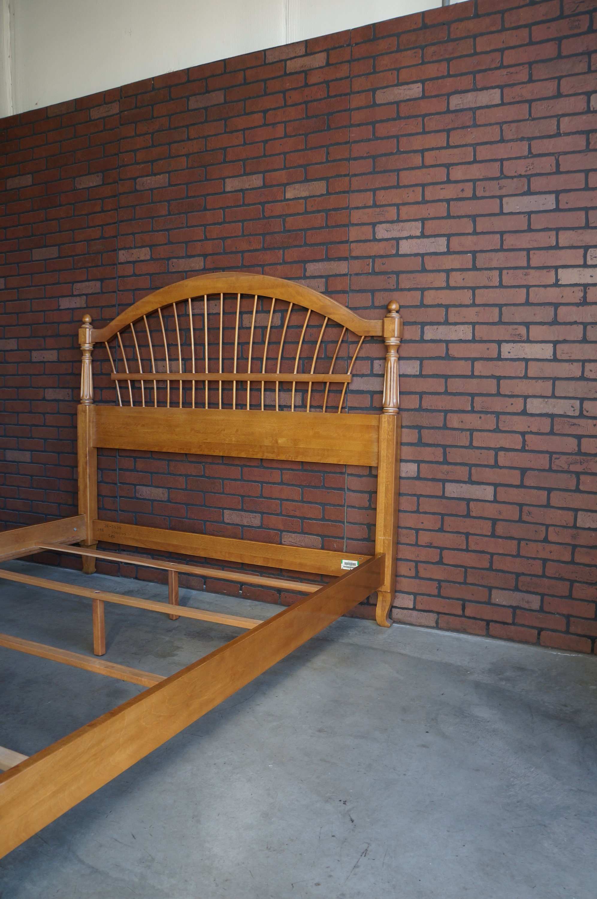 Ethan allen wheatback bed online