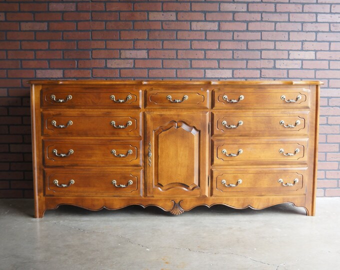 Ethan Allen Dresser / French Provincial Dresser / Country Etsy