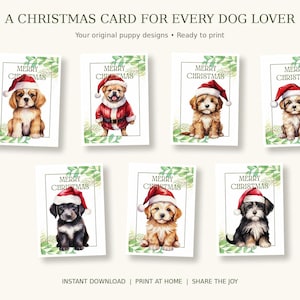Op de afbeelding: Een collectie van zeven digitale kerstkaarten met aquarelillustraties van puppy's die rode kerstmutsen dragen. Elke kaart bevat de tekst Merry Christmas en groene bladeren. De bovenste tekst luidt A CHRISTMAS CARD FOR EVERY DOG LOVER. Your original puppy designs • Ready to print. De onderste tekst luidt INSTANT DOWNLOAD | PRINT AT HOME | SHARE THE JOY.