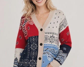 Strickjacke aus Baobab-Jacquard, Patchwork-Bandana-Strickjacke für Damen, Boho-Strickpullover mit Knöpfen