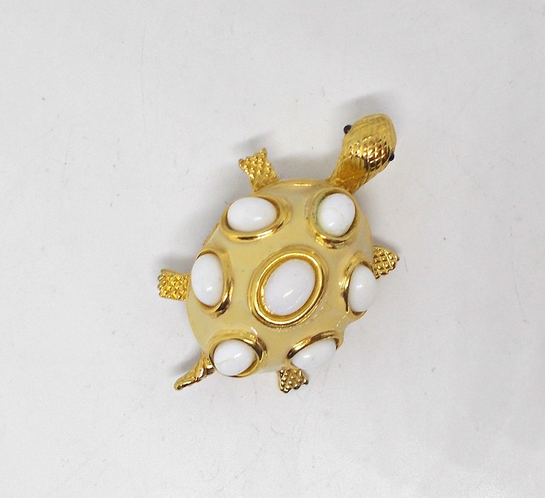 Vintage D/'orlan Enamel Milk Stone Cabochons Turtle Brooch Gold Tone