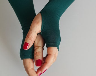 Dark Green Fingerless Gloves: Handmade Arm Warmers