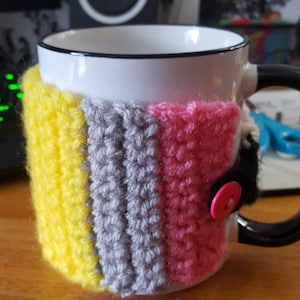 かぎ針編みの模様の鉛筆マグカップハグ