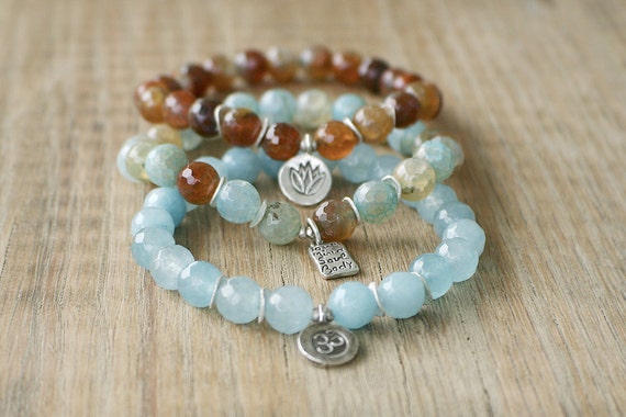 Nuevos niños 8MM Azul Punto De Plata Pulsera Elástica Abalorios acrílicos con flor de encantos
