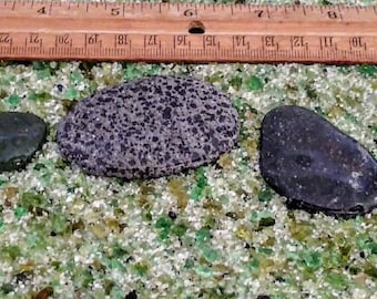 Aquarium Rock Snake Pacific Beach Pebbles # BLK