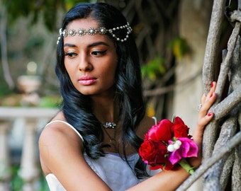 Anaya Halo — Corona de perlas Swarovski, tocado de cristal vintage, halo nupcial de filigrana de oro antiguo