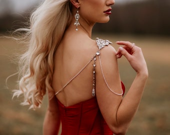 Helewise Shoulder Piece