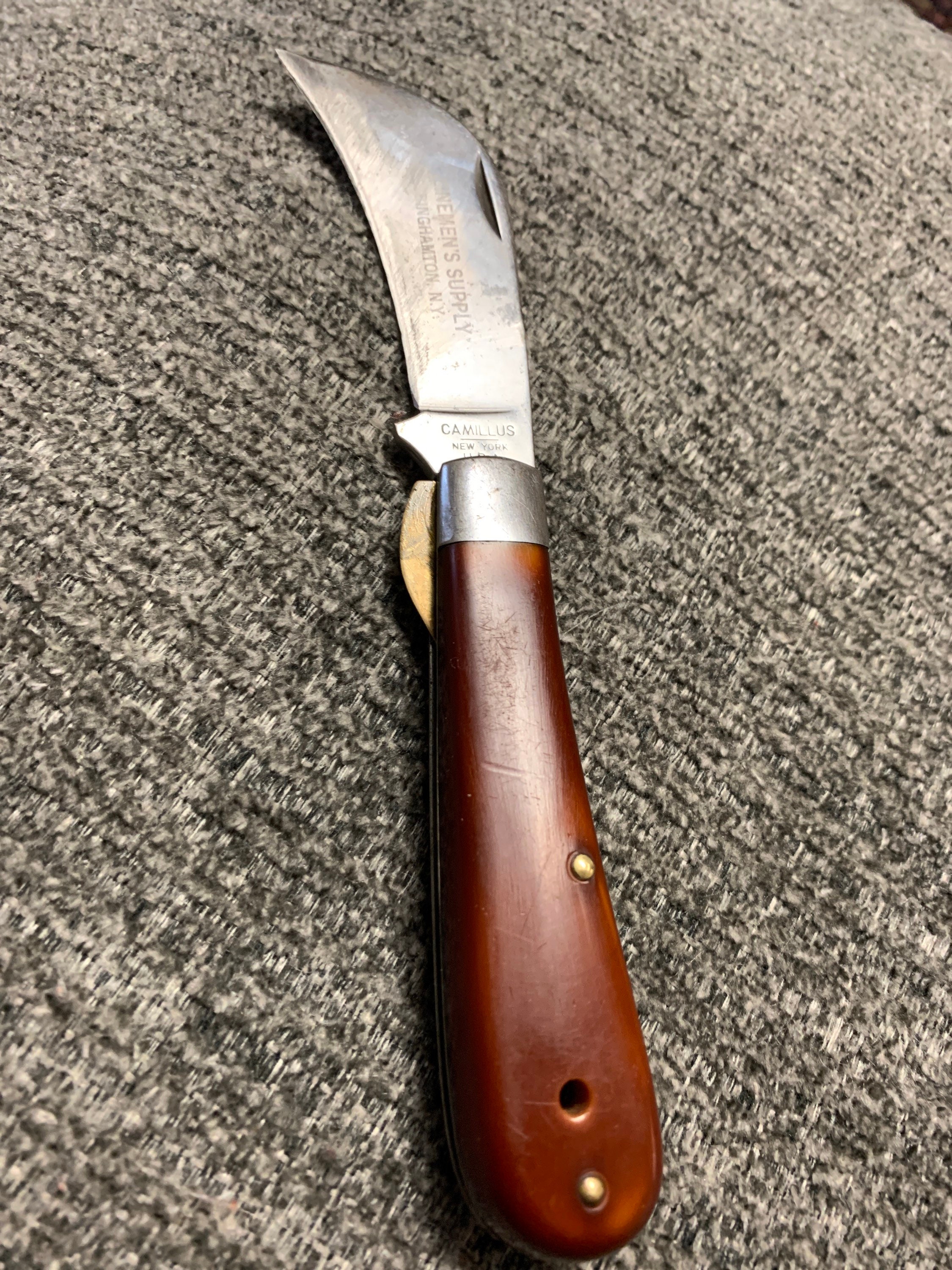 1946-50 Camillus New York USA #1 Hawkbill Lineman's Single Blade