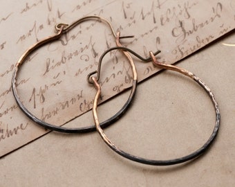 Rustic hoop earrings, ombre sleepers in brass with hammered finish, medium size hoops, boho hoop earrings.
