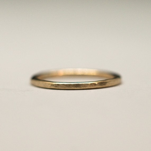 Solid gold hammered stacking ring, skinny gold band, hammered simple ring band, skinny wedding ring