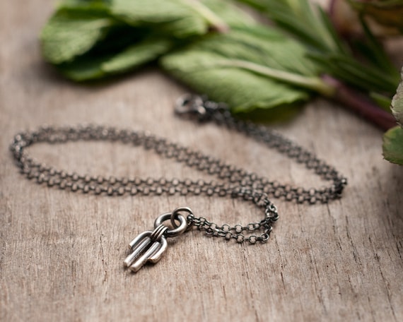 Tyet necklace cheap