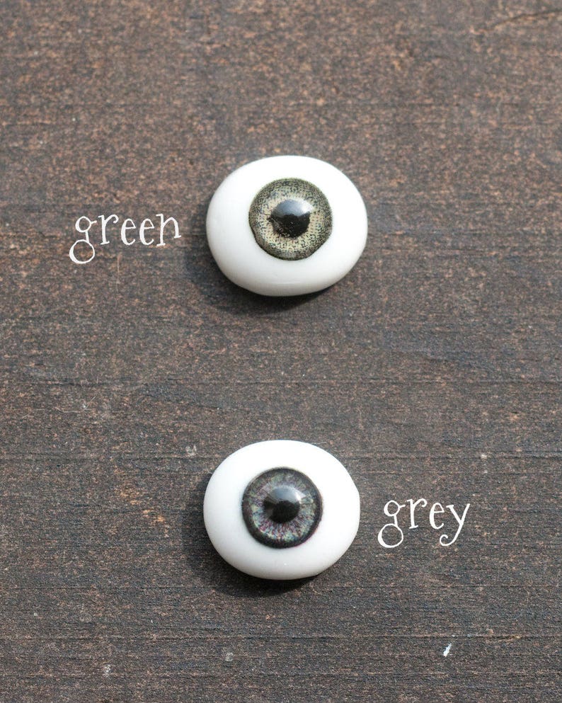 Sterling Silver Evil Eye Ring With a Realistic Human Glass Dolls Eye. A