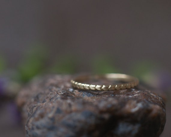 Love heart pattern wedding ring, rustic wedding band, available in three width, skinny band promise ring, love token, gold stacking ring.