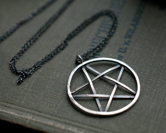 Large woven pentagram necklace in sterling silver, with a rustic and antique finish, witchcraft amulet and gender neutral occult gift