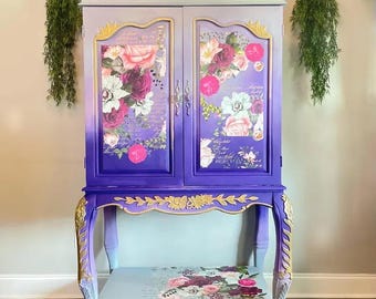 Armario morado, muebles originales, muebles pintados a mano