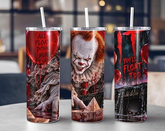 Puede incluir: Un vaso cilíndrico de acero inoxidable con pajita blanca, que presenta un estampado gráfico de un payaso con pelo naranja, maquillaje rojo y cuello con volantes. El diseño incluye globos rojos, un barco de papel y el texto "WE ALL FLOAT DOWN HERE" y "YOU'LL FLOAT TOO."