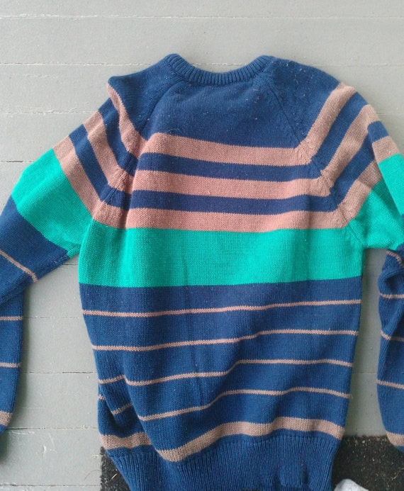 Navy Blue Tan and Teal 1980s Vintage Pullover Swe… - image 7