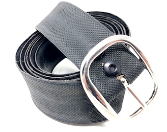 recycle from racing bicycle tires Made in Italy Size from S to M. Unisex belt built using inner tube and nylon strap in red color