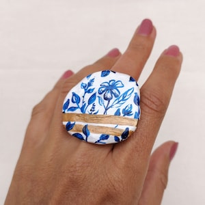 KAIRA - Handgemaakte keramische ring • Uniek stuk • Keramische sieraden • Verstelbaar • Uniek in zijn soort • OOAK • Modern