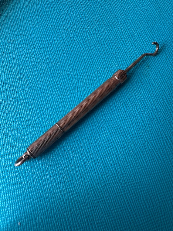 Victorian circa 1886 Button Hook Retractable Pend… - image 3