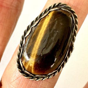 VTG Navajo Tiger Eye Ring Sz 5 Sterling Harvey Era Old Scalloped Bezel 1960s