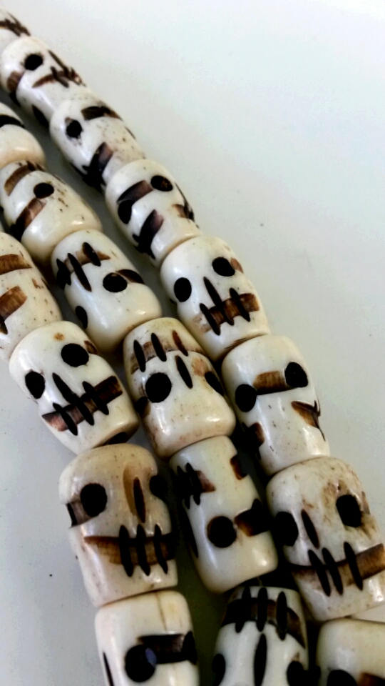 20 Bone Skull Beads Hand Carved Primitive Skull Beads | Etsy