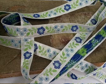 2 1/2 Yard Piece Silver and Blue Jacquard Ribbon Embroidered Flower Trim - Silver Ribbon with Blue Flowers - Vintage 3/4 Inch  Ribbon Trim