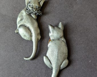 Pair of Vintage Pewter Cat Button Cover - Front and Back of Cat Large Silver Metal Button Covers or Pins Metzke