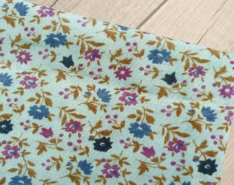 Vintage cotton fabric blue purple flowers 2.5 yards in 1 listing