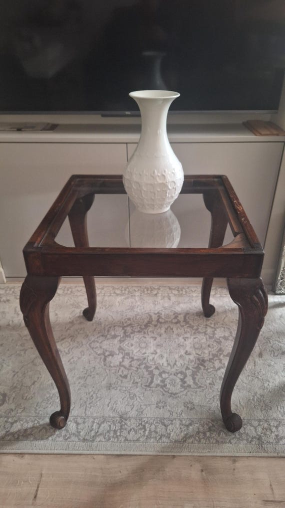 Vintage Wooden Side Table with Glass Top & Curved Cabriole Legs — Classic Occasional End Table