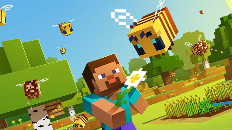 Peut inclure: Un personnage cubique et pix&eacute;lis&eacute; aux cheveux bruns portant une chemise bleue tient une fleur blanche dans un paysage ensoleill&eacute;. Plusieurs abeilles cubiques jaunes et brunes aux ailes blanches volent autour d'arbres verts et de bl&eacute;.