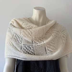 Shawl, hand knitted with Kidmohair and merino wool
