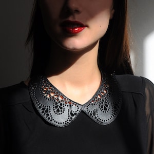 Leather lace collar necklace, Black Peter Pan detachable collar necklace image 1