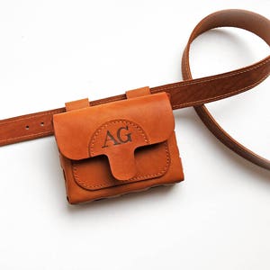 Personalized belt bag. Leather hip bag, Brown festival bag